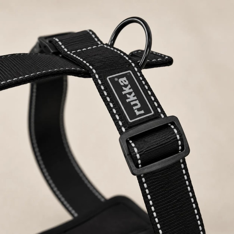 Arnés en Y Rukka Form negro ajustable para perros